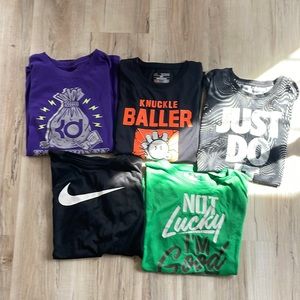 Lot of 5 under armour / Nike mix t-shirts  YXL